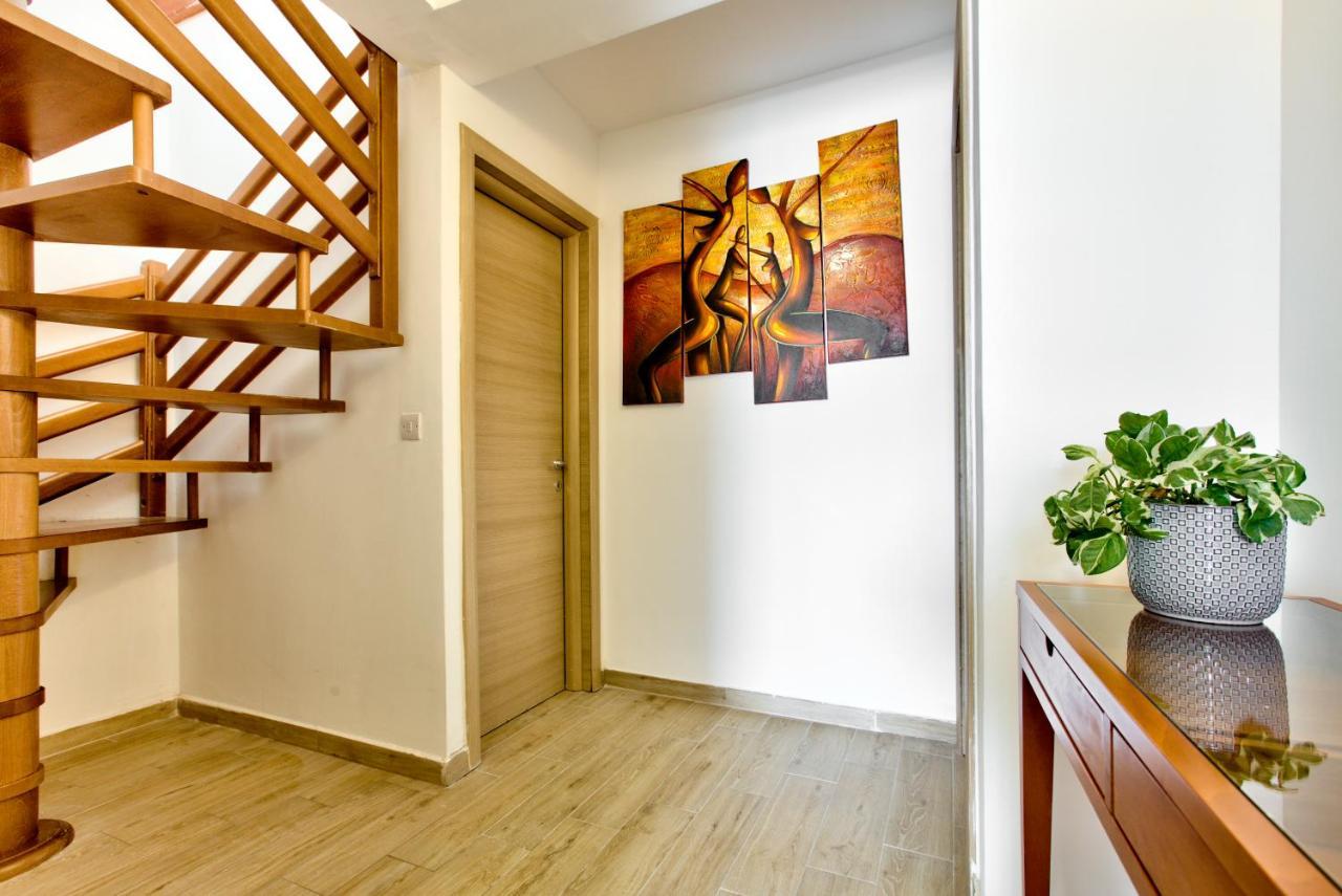 Open Seaviews Sliema Duplex Penthouse Appartement Buitenkant foto