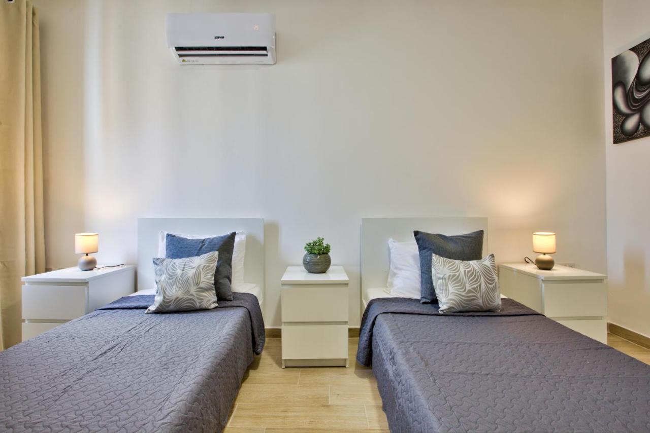 Open Seaviews Sliema Duplex Penthouse Appartement Buitenkant foto